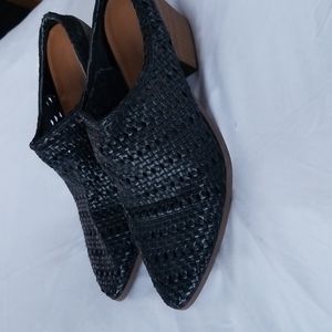 Women's Kallie Woven Heeled Mules Cognac Size 9.5 - Universal Thread